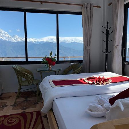 Hotel Pristine Himalaya ポカラ エクステリア 写真