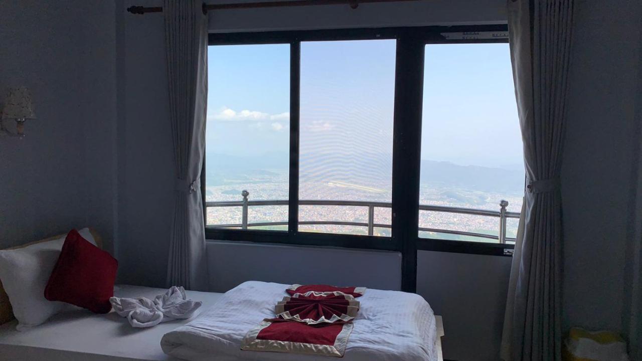 Hotel Pristine Himalaya ポカラ エクステリア 写真