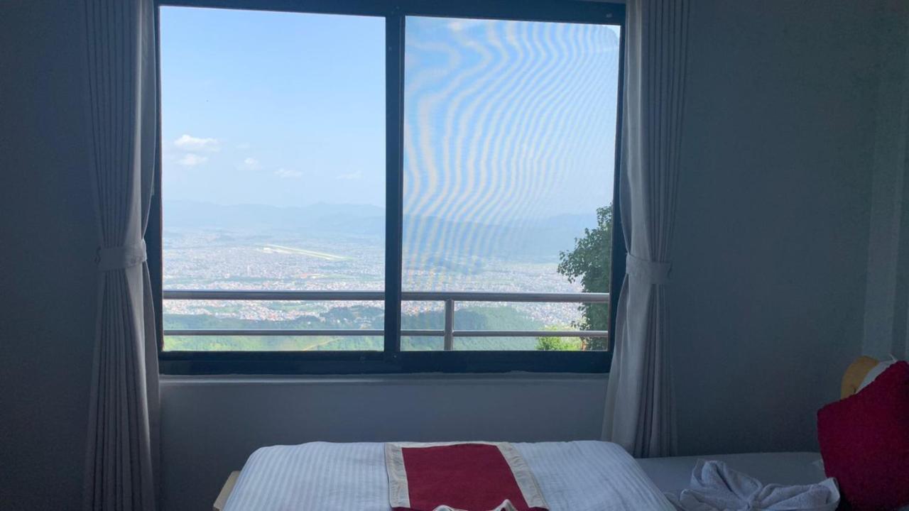 Hotel Pristine Himalaya ポカラ エクステリア 写真