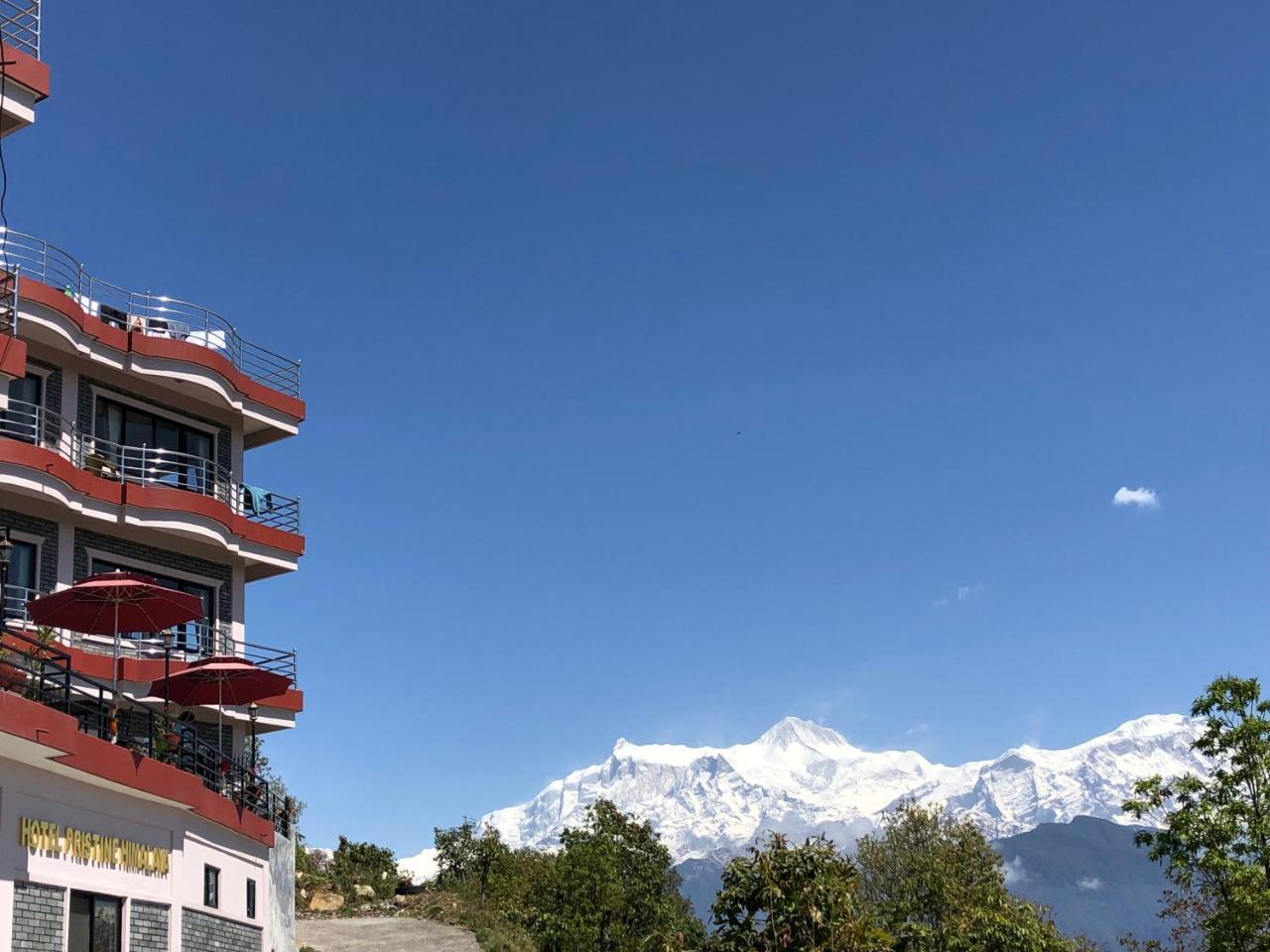 Hotel Pristine Himalaya ポカラ エクステリア 写真