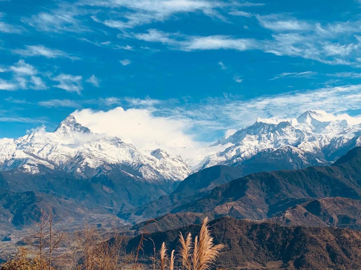 Hotel Pristine Himalaya ポカラ エクステリア 写真
