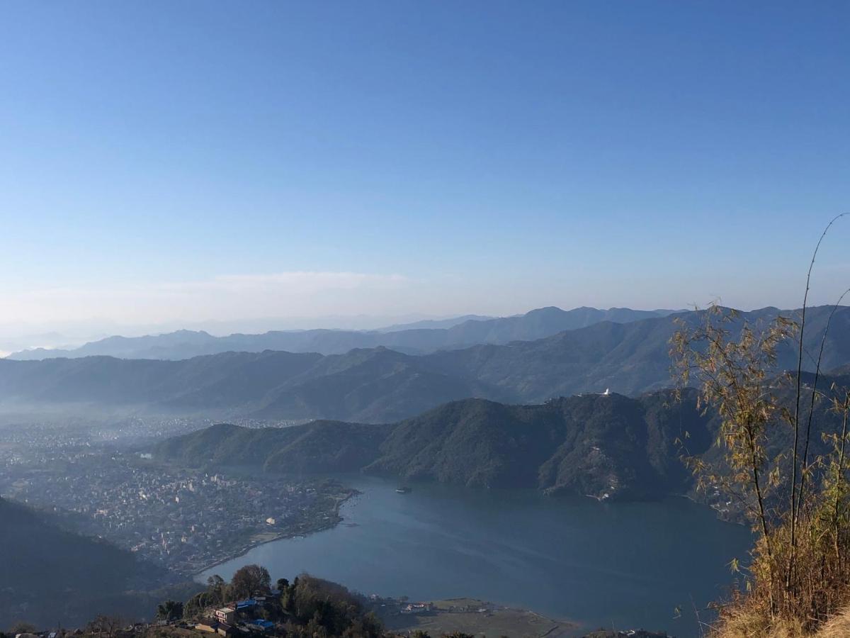 Hotel Pristine Himalaya ポカラ エクステリア 写真
