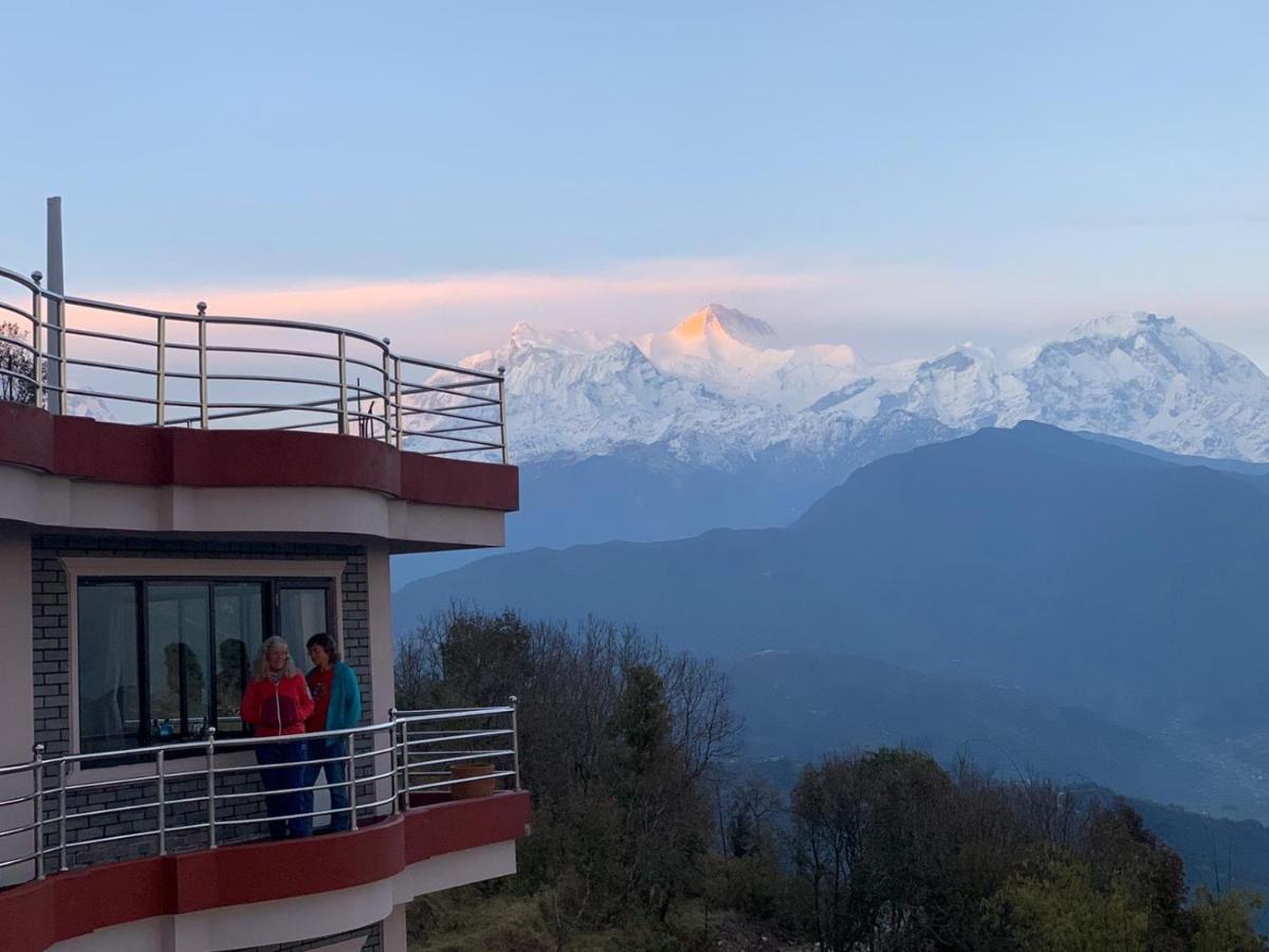 Hotel Pristine Himalaya ポカラ エクステリア 写真